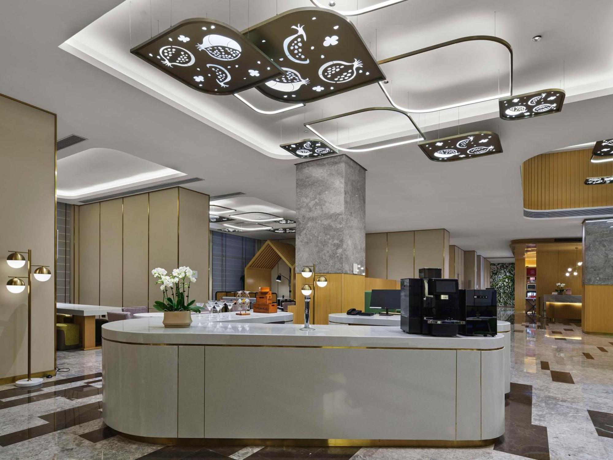 Hilton Garden Inn Tianjin Huayuan المظهر الخارجي الصورة